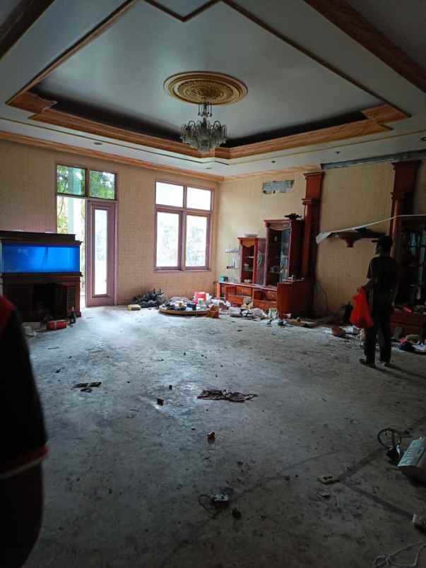 dijual rumah hitung tanah di jl sultan agung bekasi