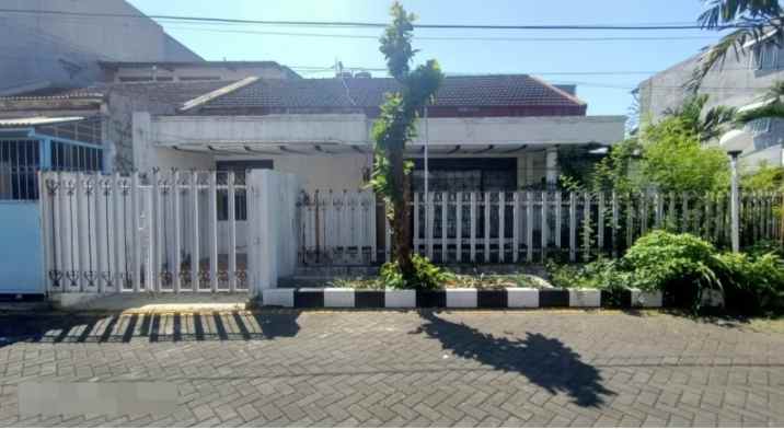 dijual rumah hook di mulyosari tengah surabaya