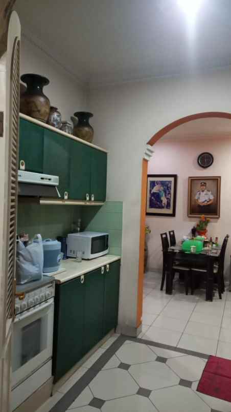 dijual rumah istana regency 1 blok d3 nomor 3