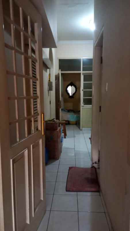 dijual rumah istana regency 1 blok d3 nomor 3