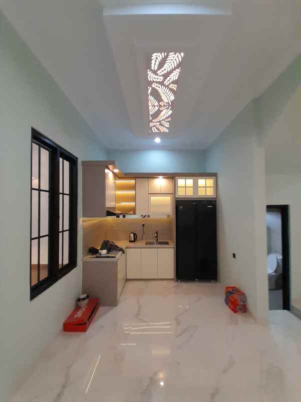 dijual rumah jagakarsa