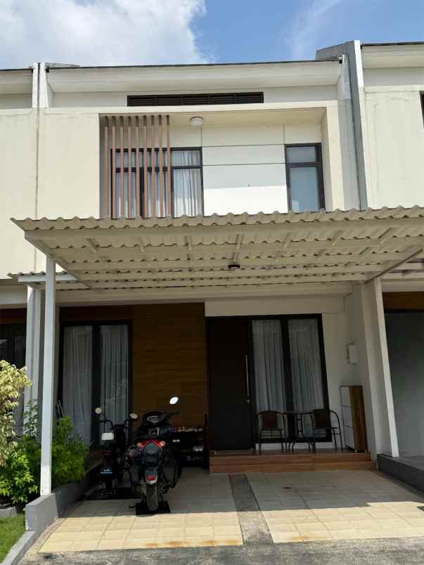 dijual rumah jakarta garden city cakung