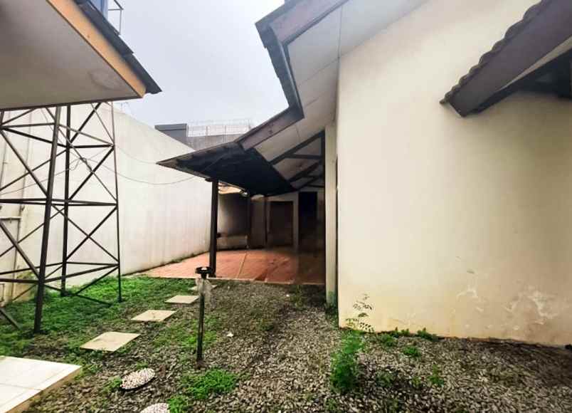 dijual rumah jakasampurna bekasi