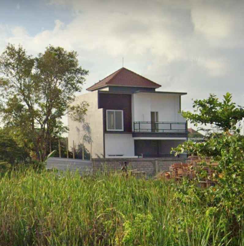 dijual rumah jalan bypass pesanggaran