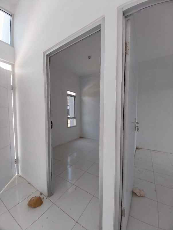 dijual rumah jalan godean