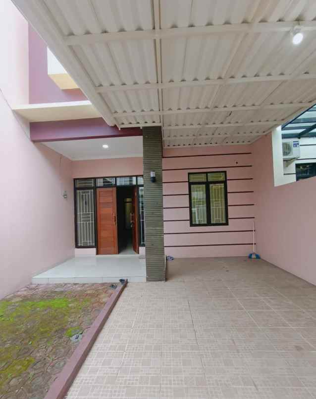 dijual rumah jalan kejaksaan joglo
