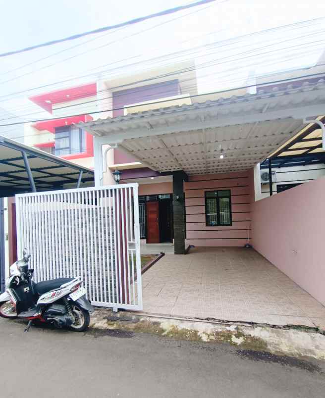 dijual rumah jalan kejaksaan joglo