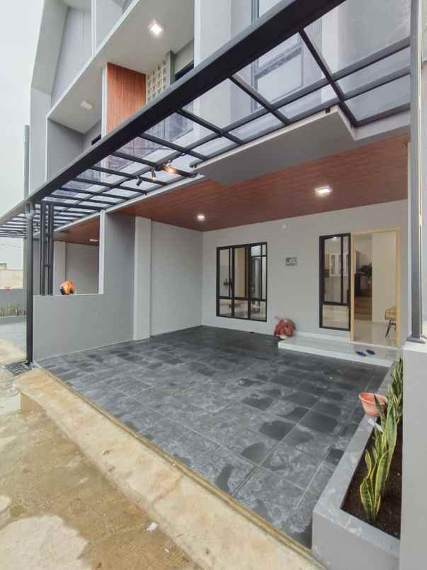 dijual rumah jalan komplek marinir