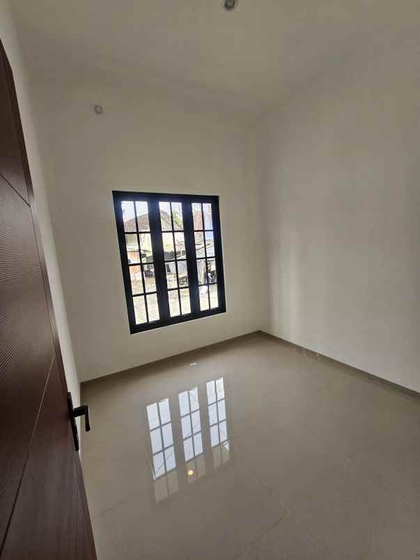 dijual rumah jalan magelang pasar sleman