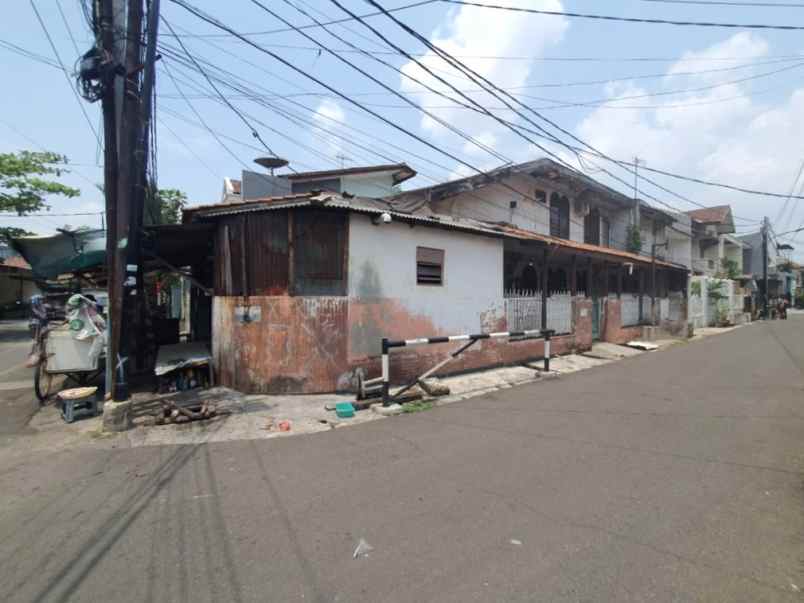 dijual rumah jalan pulo asem timur