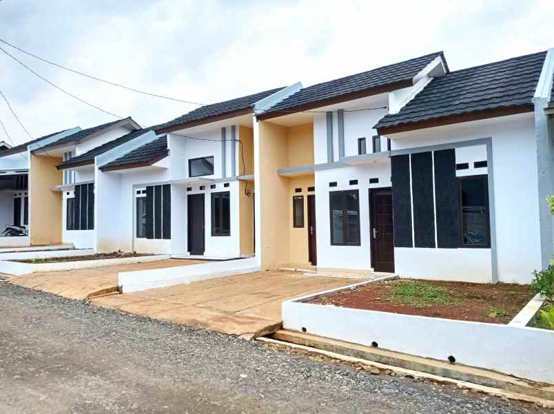 dijual rumah jalan raya bomang bojong