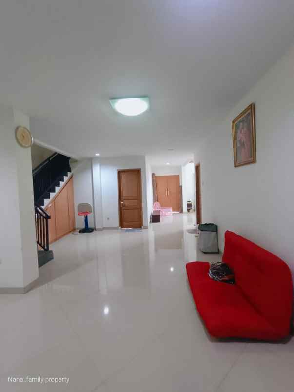 dijual rumah jalan raya pondok betung