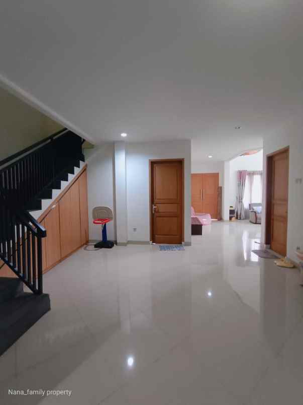 dijual rumah jalan raya pondok betung