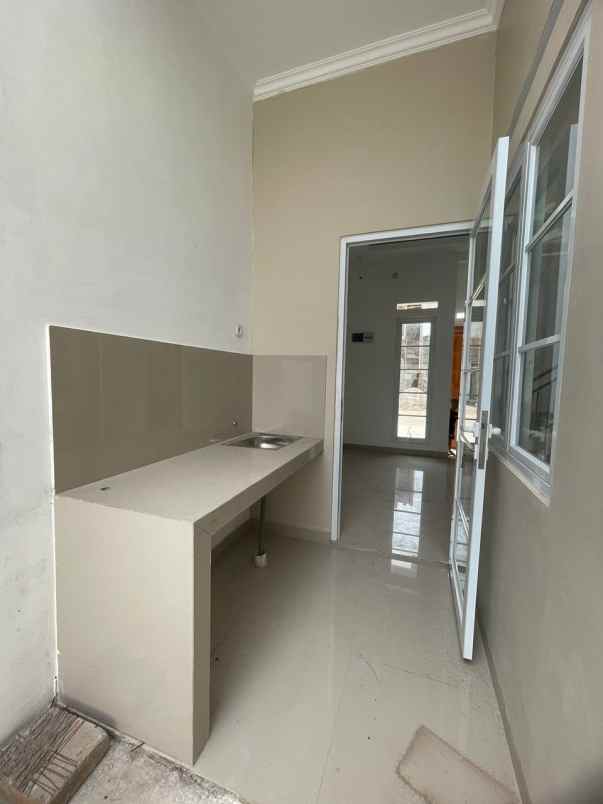 dijual rumah jalan sawo