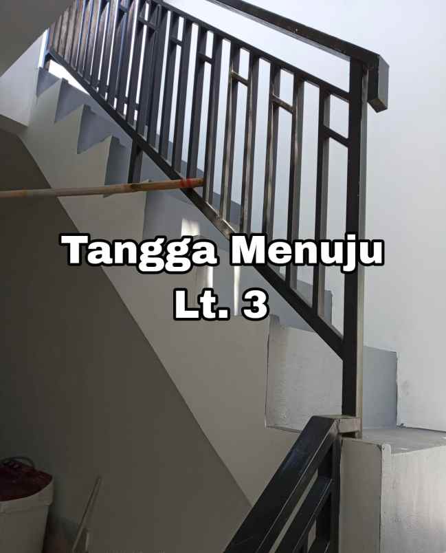 dijual rumah jalan teratai