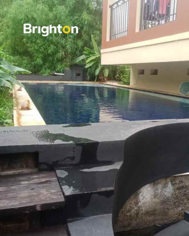 dijual rumah jalan walet permai