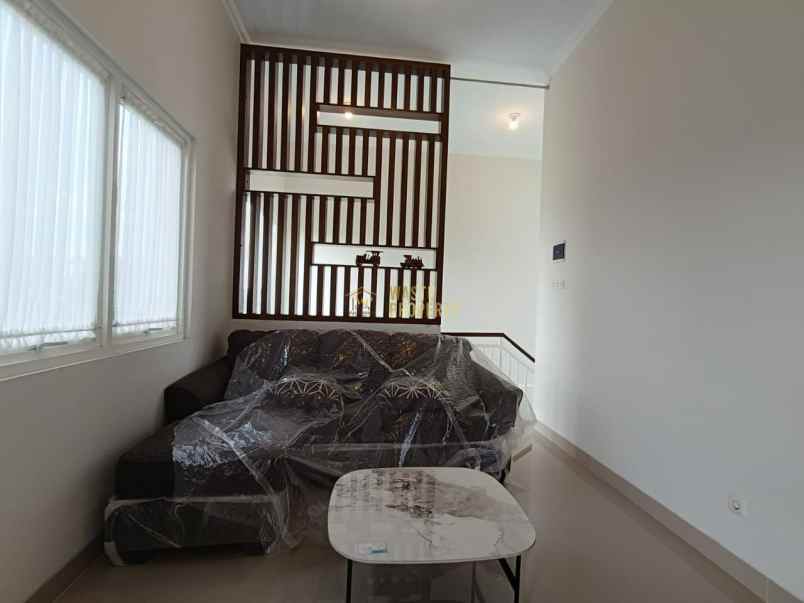 dijual rumah jambon tengah tegalrejo