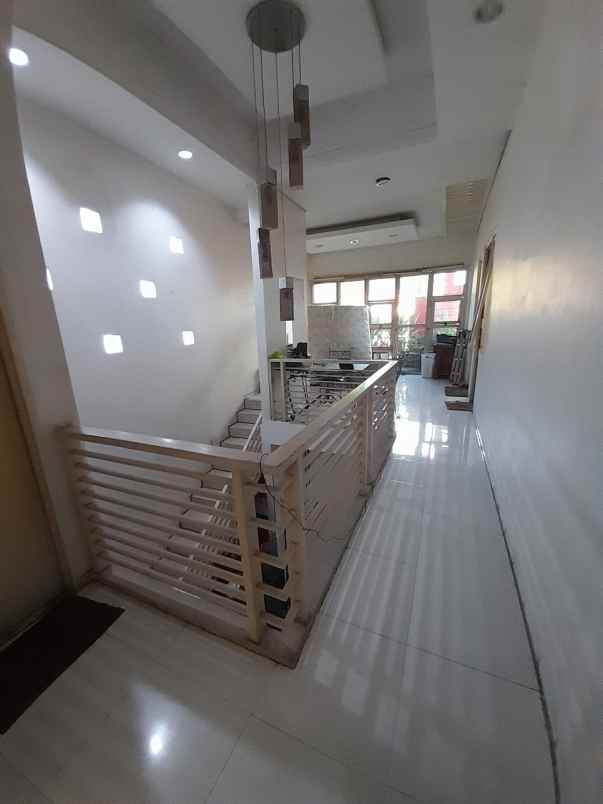 dijual rumah jati rawamangun