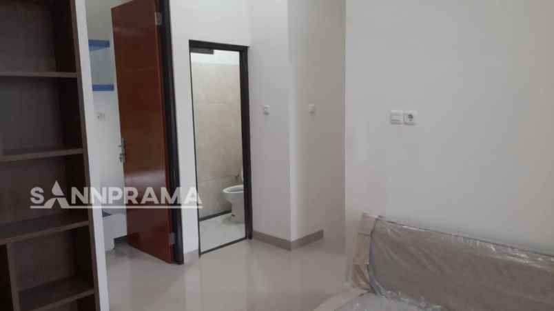 dijual rumah jatiasih