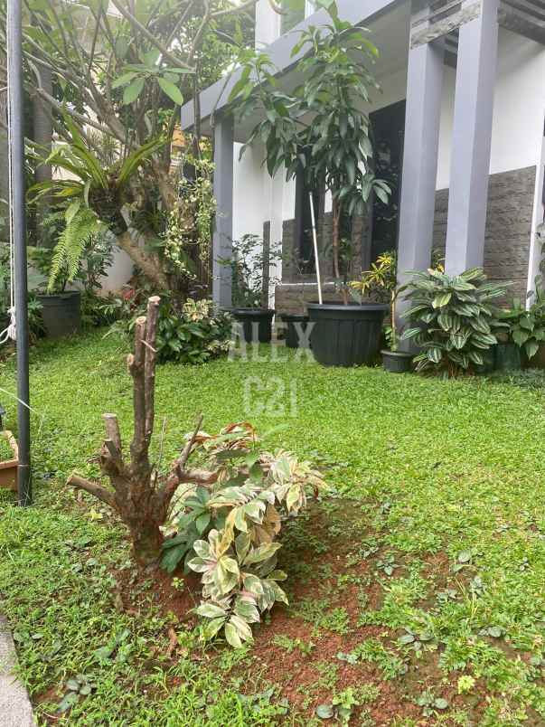 dijual rumah jatibening baru