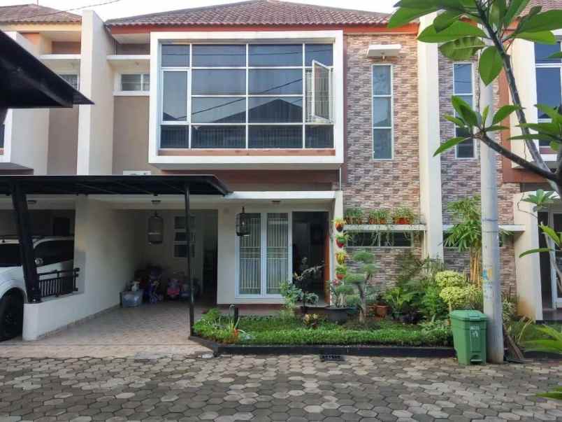 dijual rumah jatibening bekasi