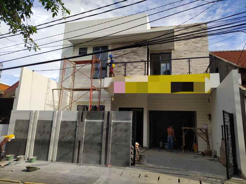 dijual rumah jatinegara