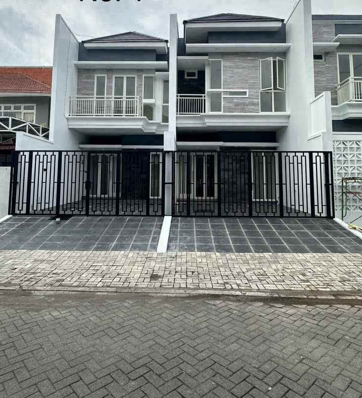 dijual rumah jemursari