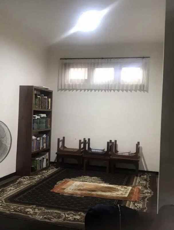 dijual rumah ji bantaran barat