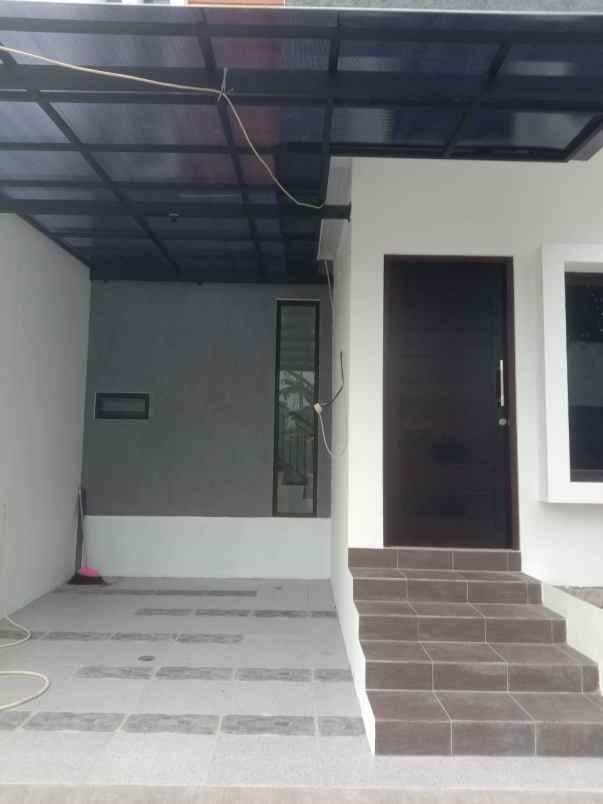 dijual rumah jl benda jatimekar jatiasih