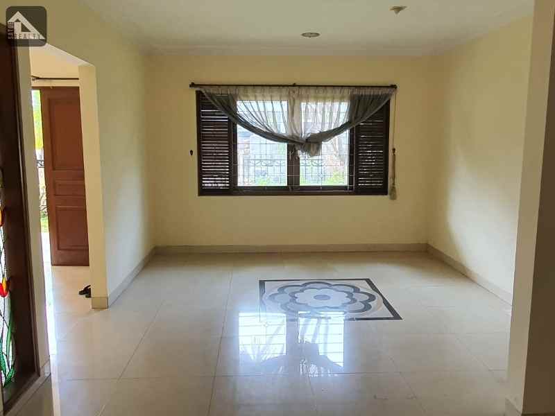 dijual rumah jl bendi kebayoran lama