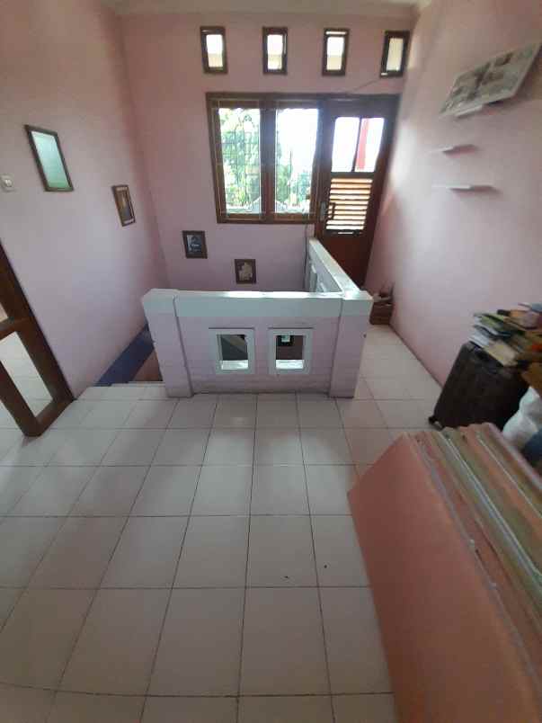 dijual rumah jl caringin raya jalan h