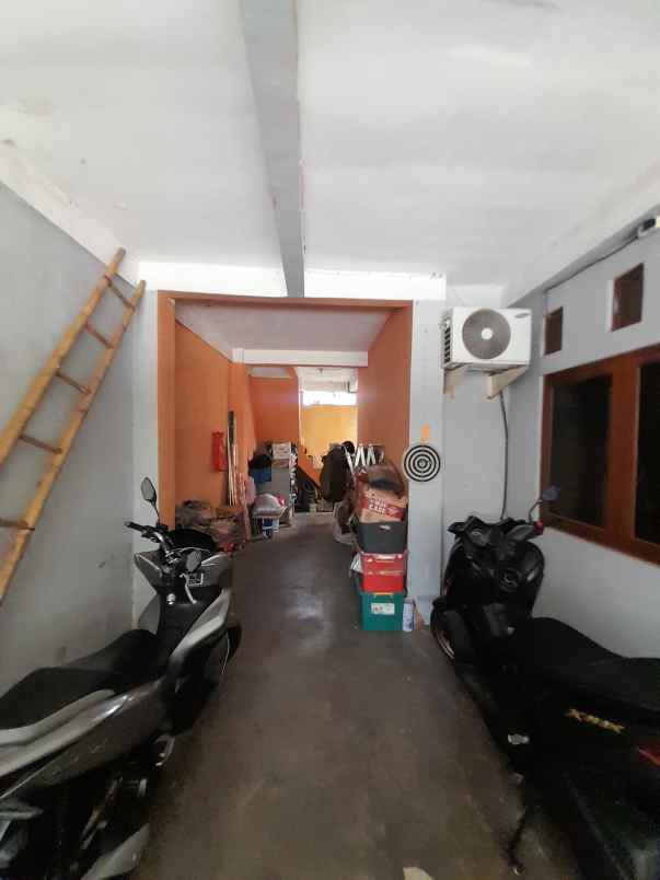 dijual rumah jl caringin raya jalan h