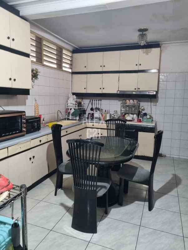 dijual rumah jl cempaka putih cempaka