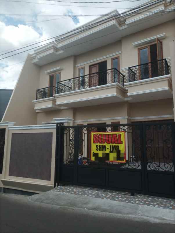 dijual rumah jl cipinang muara 1