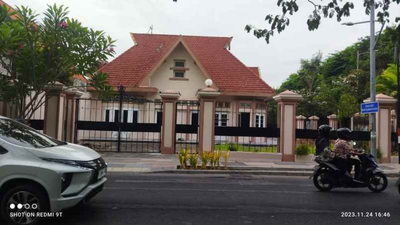 dijual rumah jl diponegoro nomor 117