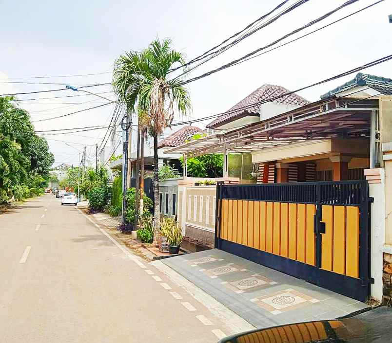 dijual rumah jl duren sawit jakarta timur