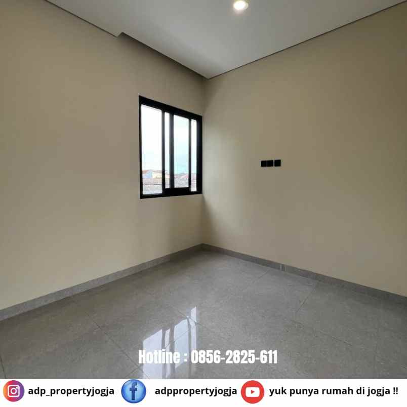 dijual rumah jl godean km 6 sidoarum godean