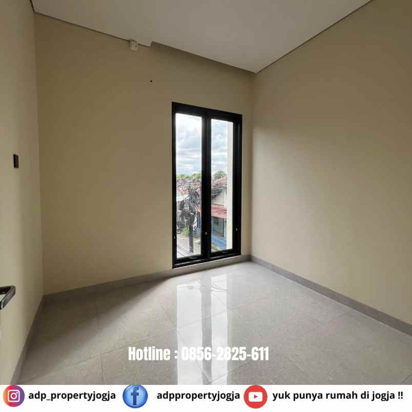 dijual rumah jl godean km 6 sidoarum godean