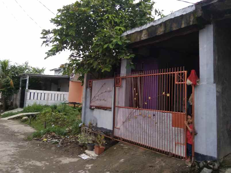 dijual rumah jl jelalen raya tambun