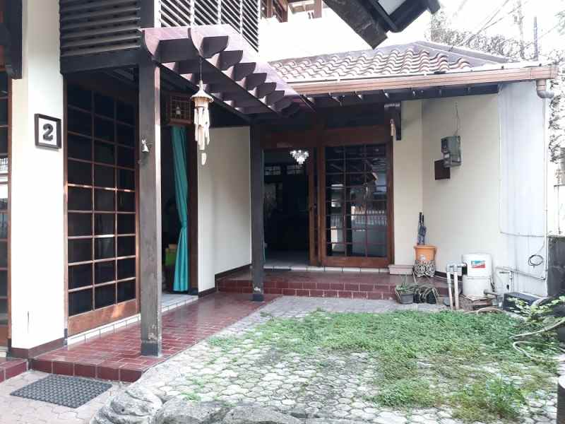 dijual rumah jl kebalen ii kel