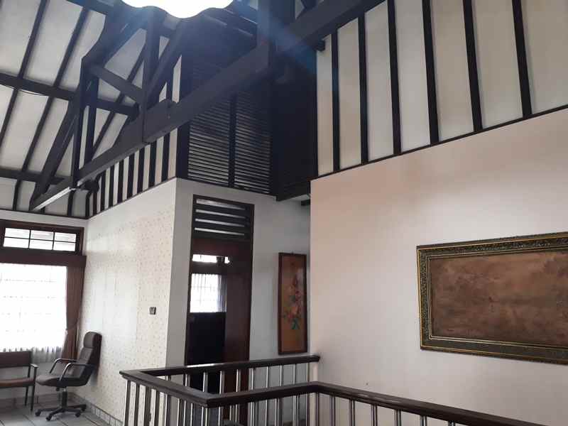 dijual rumah jl kebalen ii kel