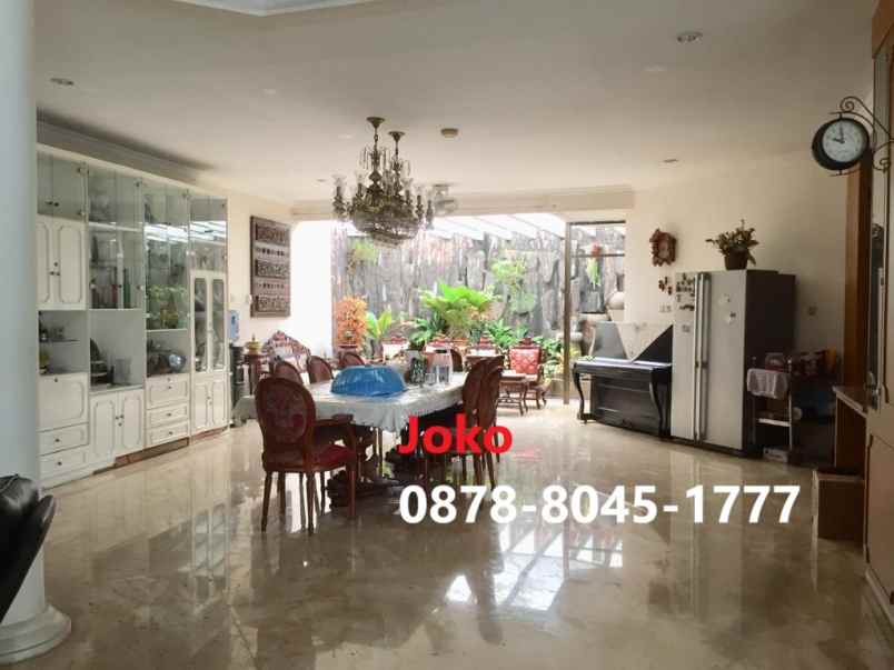 dijual rumah jl kertanegara