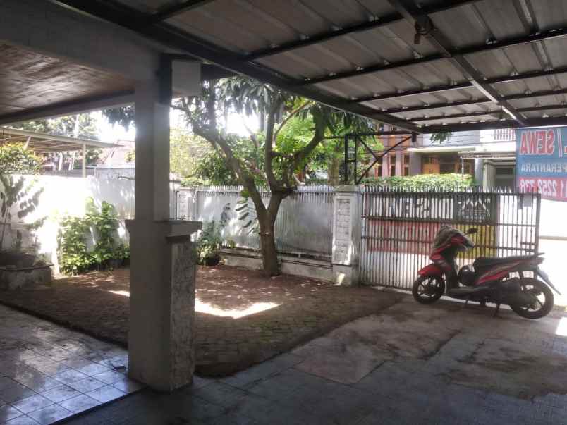 dijual rumah jl kinanti turangga