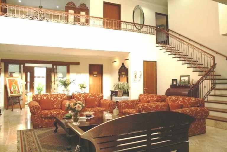 dijual rumah jl maleo