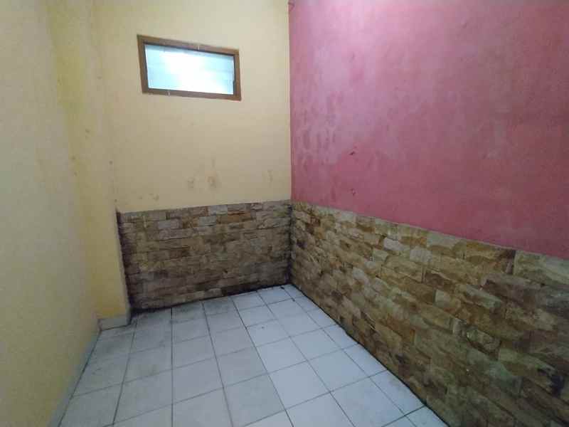 dijual rumah jl manggis raya rangkapan