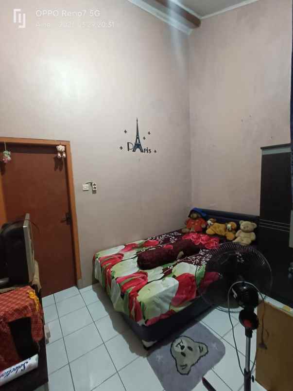 dijual rumah jl mawar ix blok d7 no 1