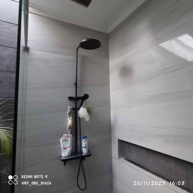 dijual rumah jl otsita tarogong kidul garut