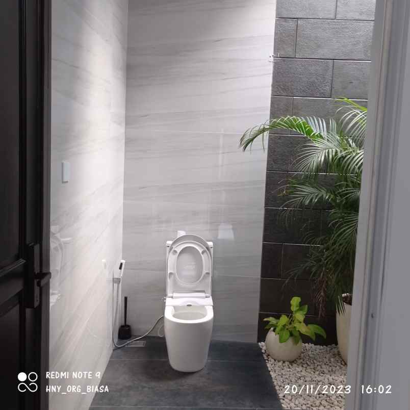 dijual rumah jl otsita tarogong kidul garut