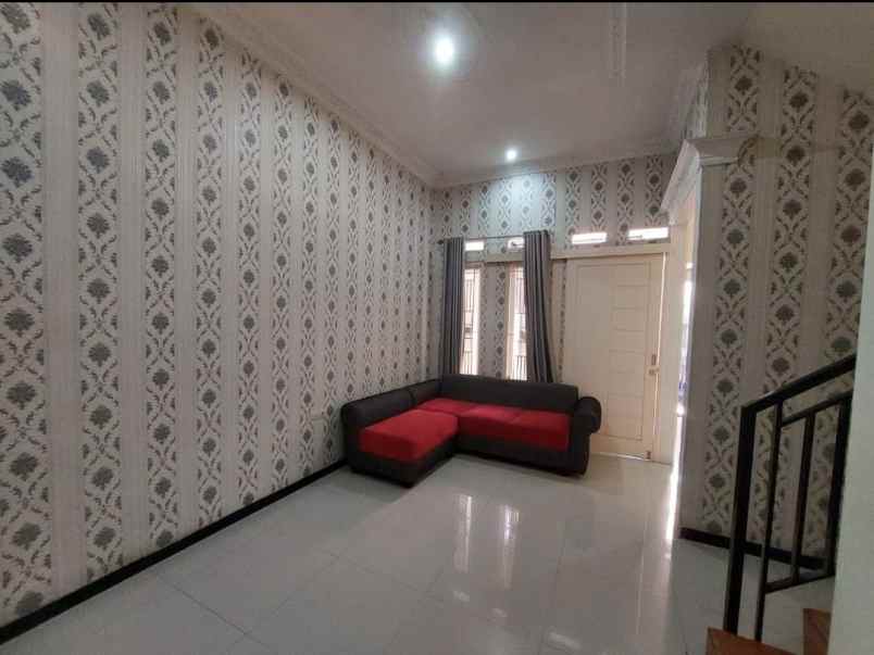 dijual rumah jl pejaten timur jakarta
