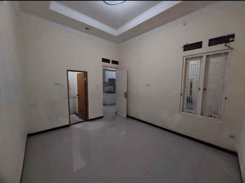 dijual rumah jl pejaten timur jakarta